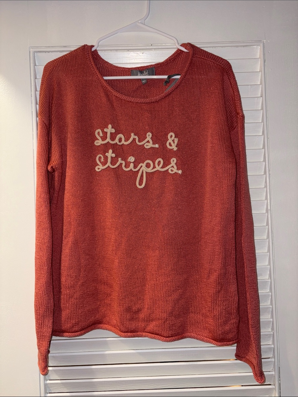 Trendy Brand New Marled Rust Orange Knit Pullover with Cream Script Detail🔥